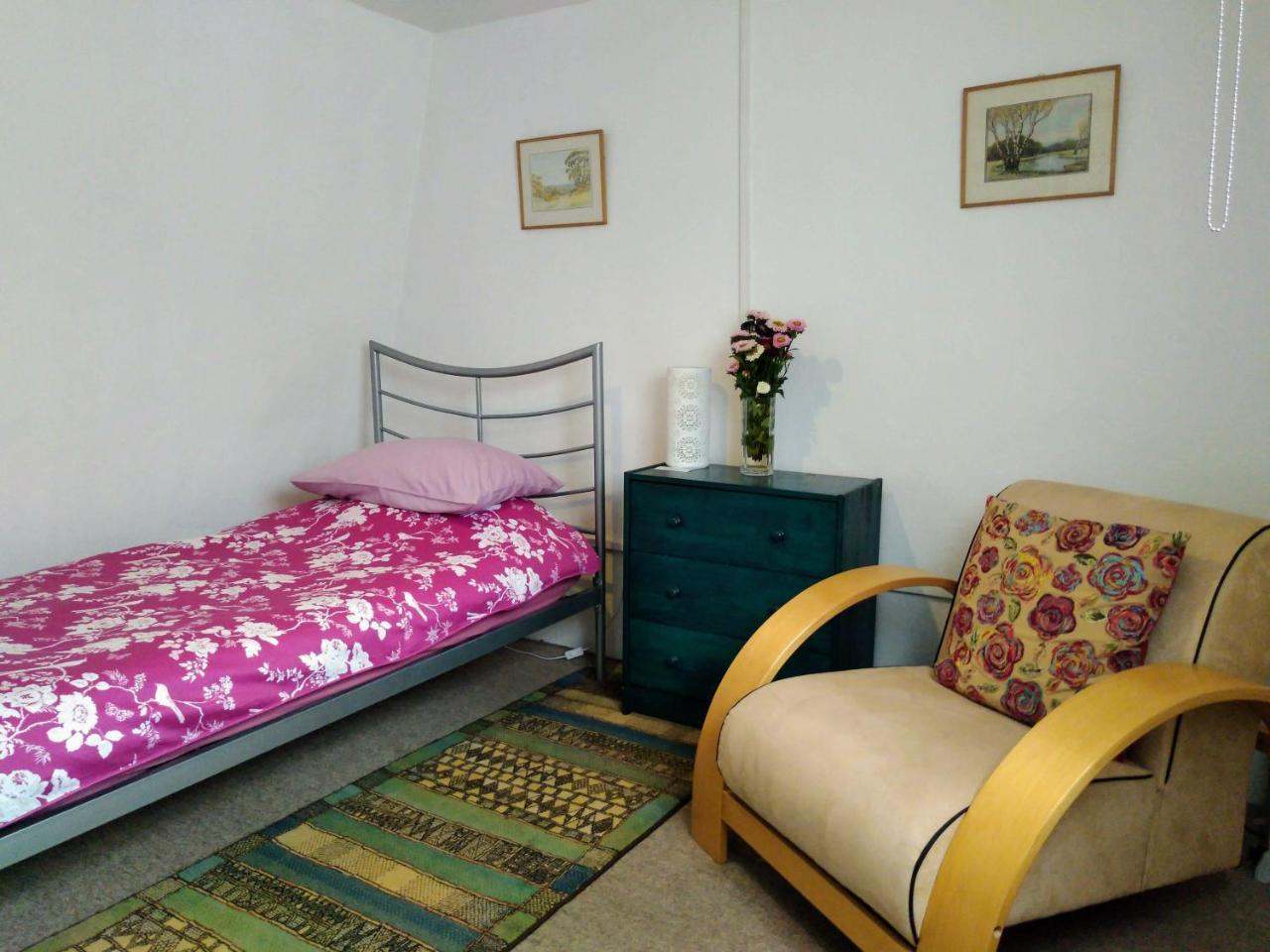 Cambridge Farmers Outlet Apartment Luaran gambar