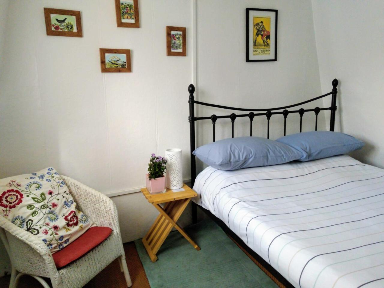 Cambridge Farmers Outlet Apartment Luaran gambar